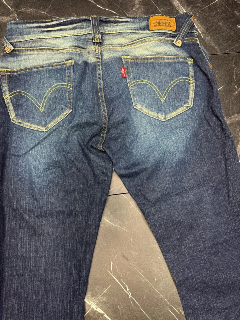 Levi’s Y2K Low Rise Bootcut Jeans Women's 11 Dark Wash Faded Denim Retro